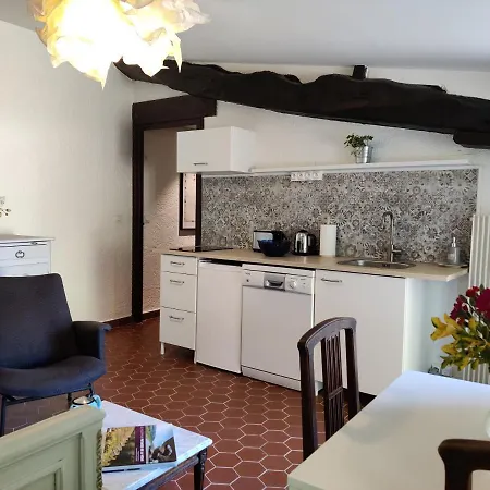 Chateau Ysard Tatil Evi