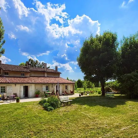 Chateau Ysard בית נופש *